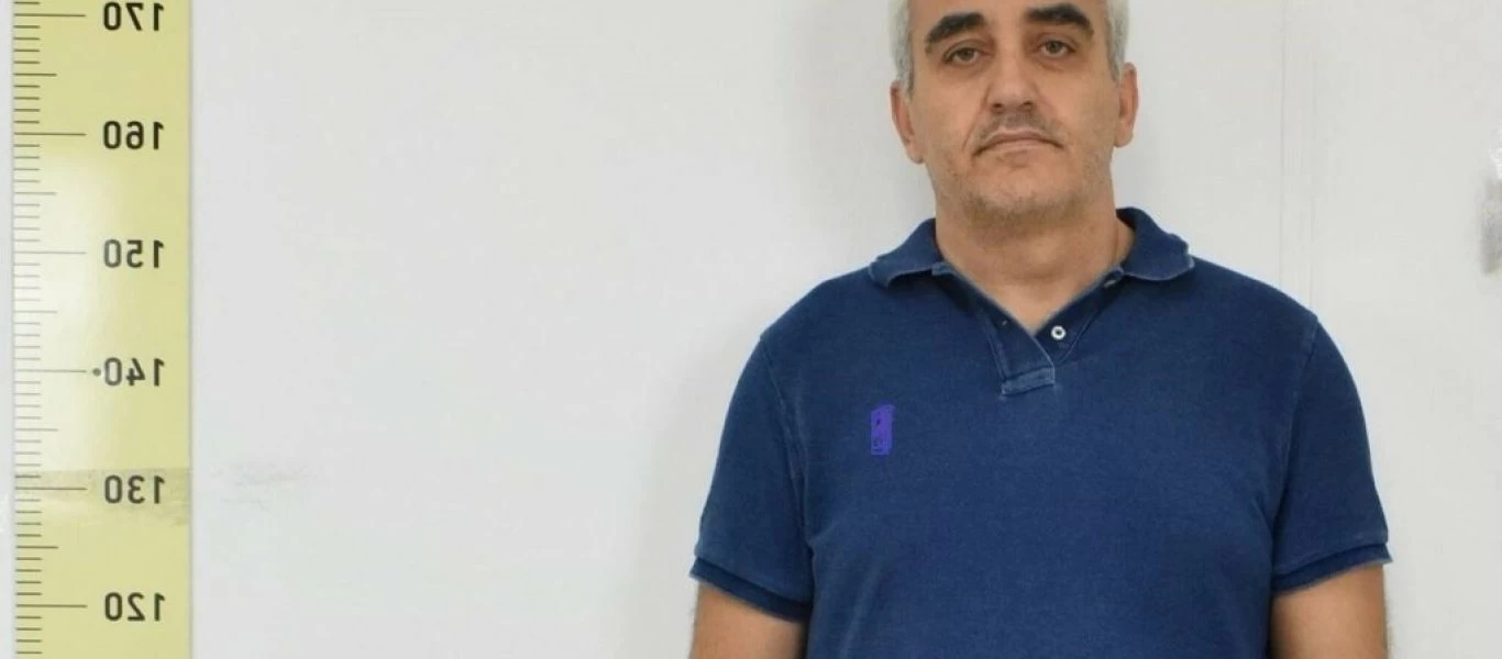 Διακόπηκε η δίκη του «ψευτογιατρού» - Απουσίαζε λόγω «ασθένειας» ο κατηγορούμενος για τον θάνατο 12 ανθρώπων